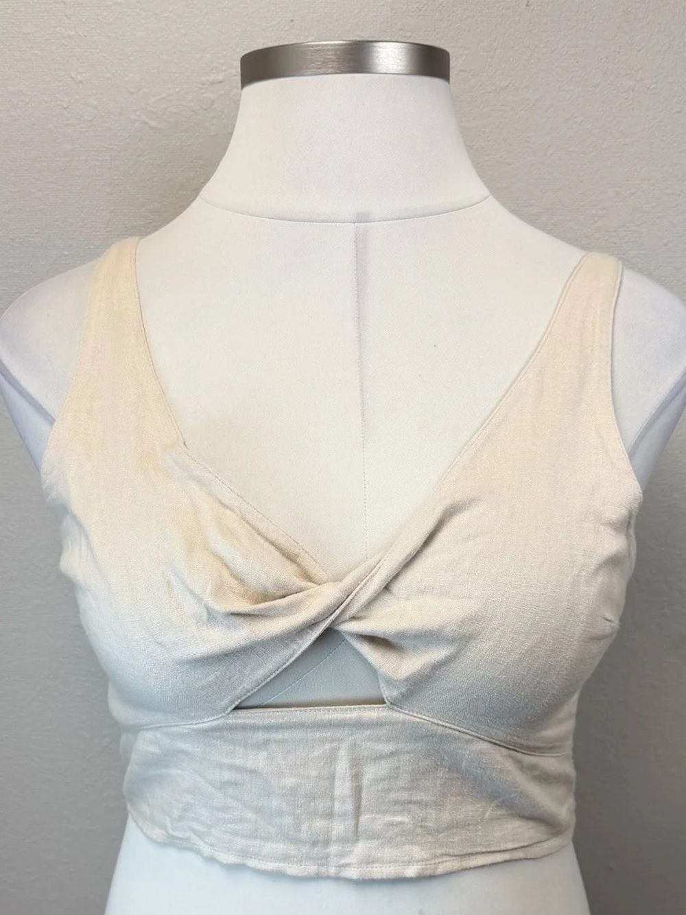 Abercrombie & Fitch Cropped Cream Linen Twist-Front Tank Top - Size Large